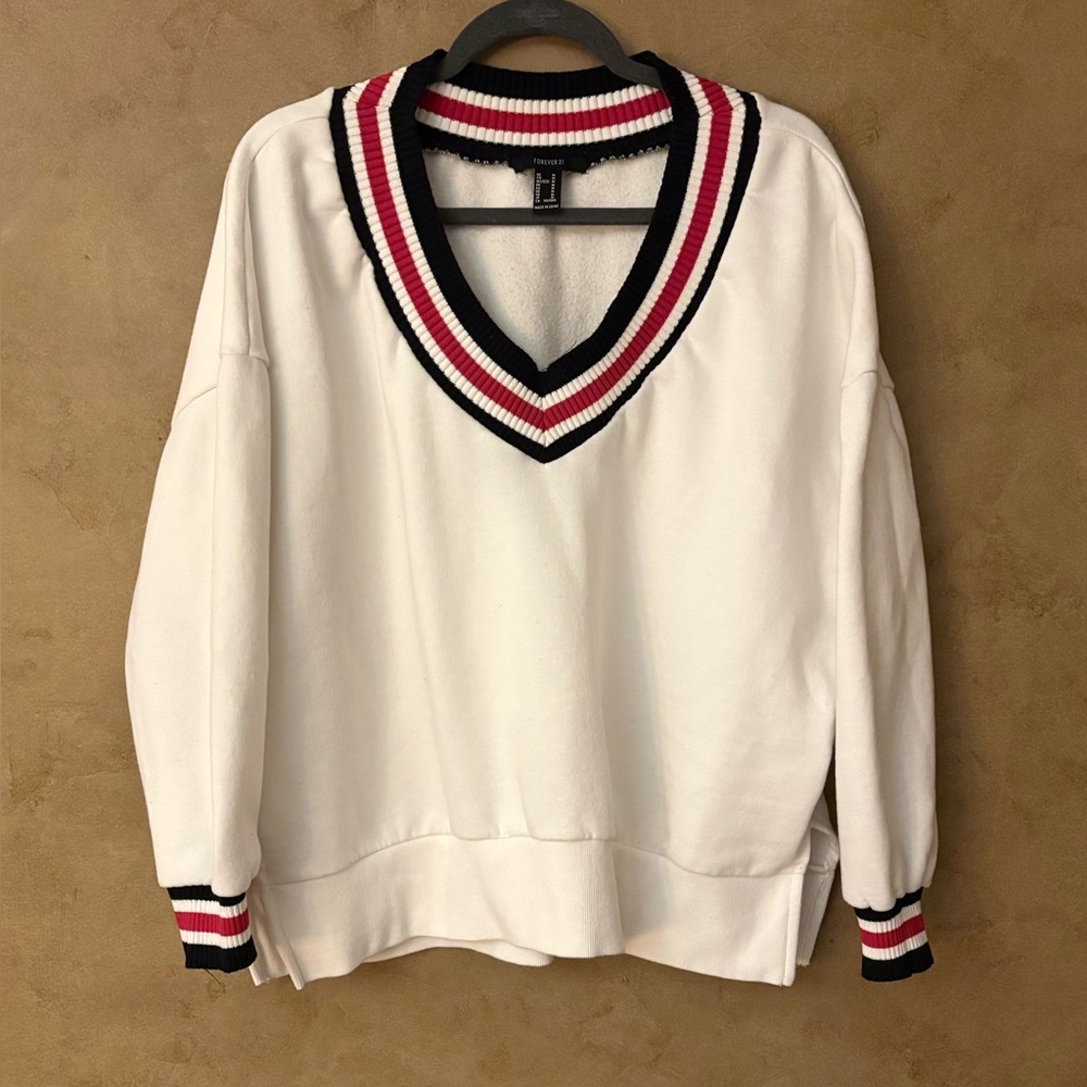 Forever 21 Women’s V-neck Sweatshirt